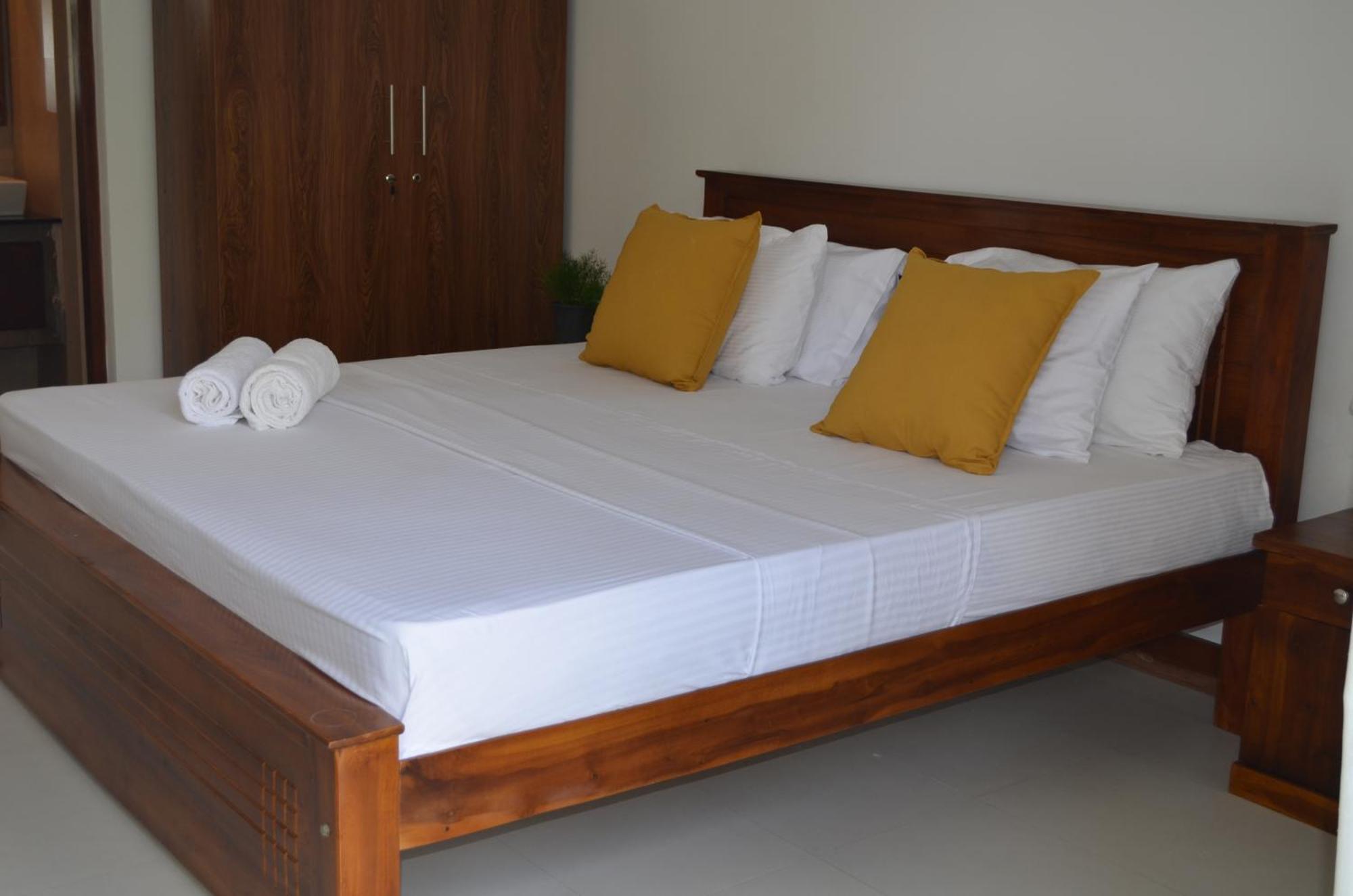 Silina Airport Transit Hotel & Residence คาตุนายากา ภายนอก รูปภาพ