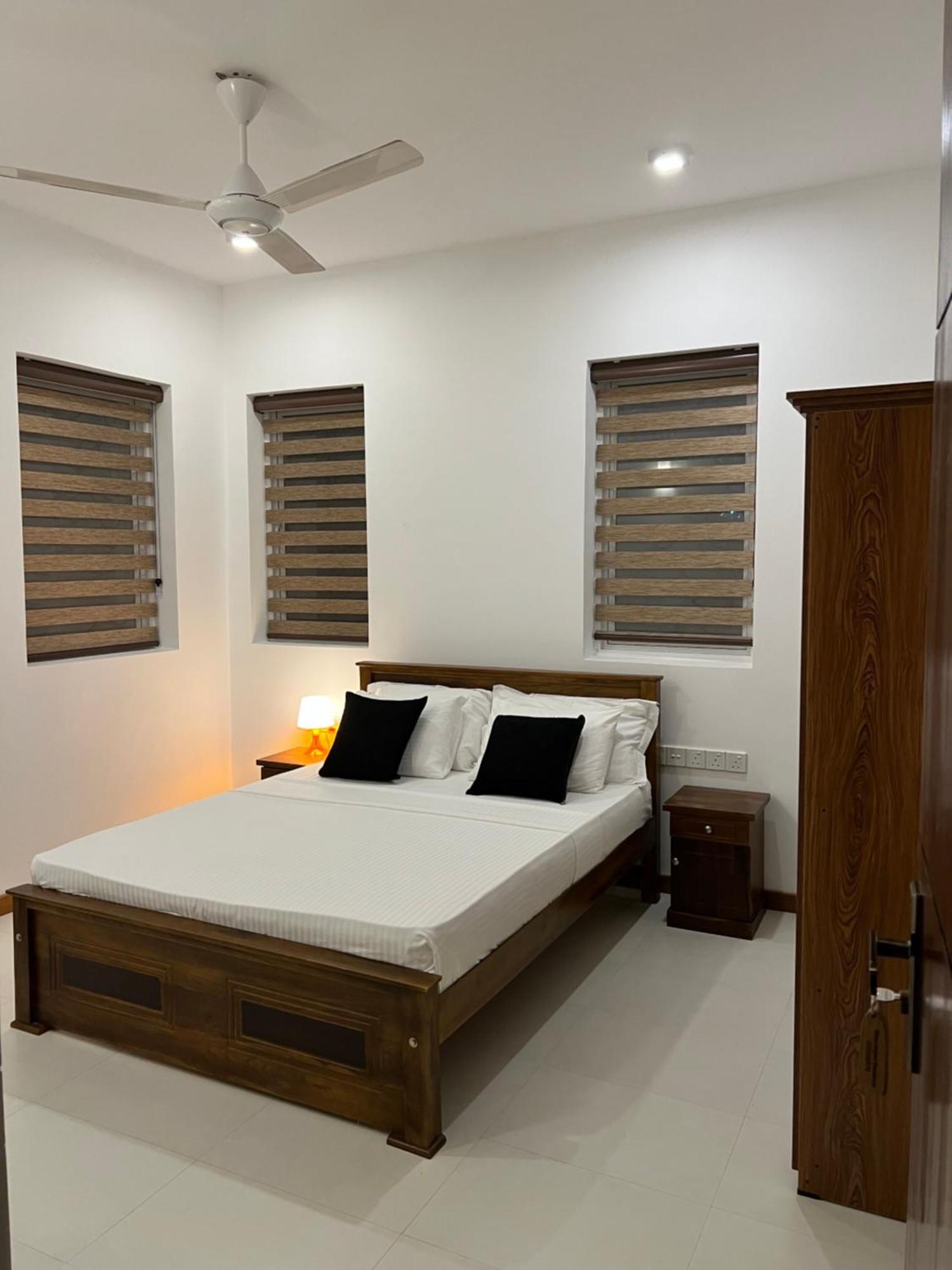 Silina Airport Transit Hotel & Residence คาตุนายากา ภายนอก รูปภาพ